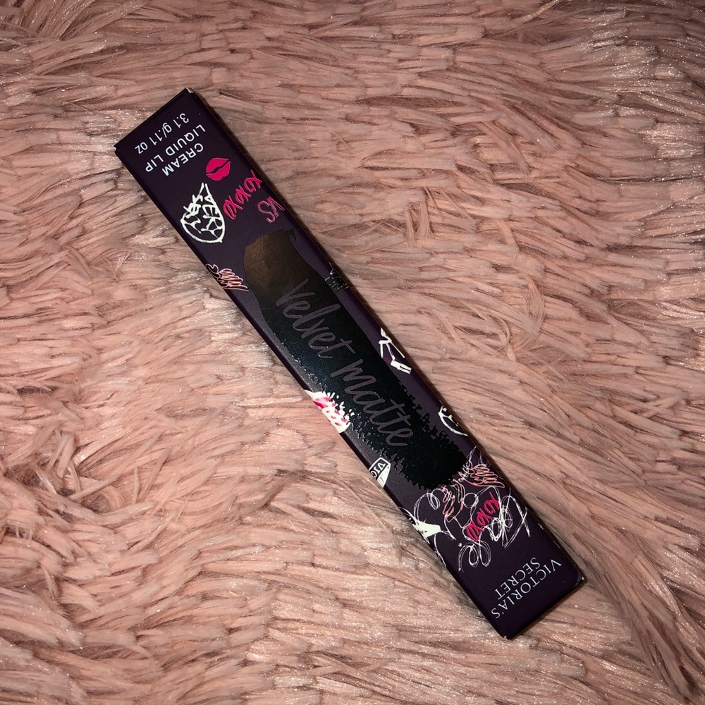 Victoria secrets liquid matte